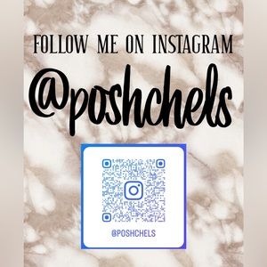 Hey come follow my new instagram! 🖤 @poshchels